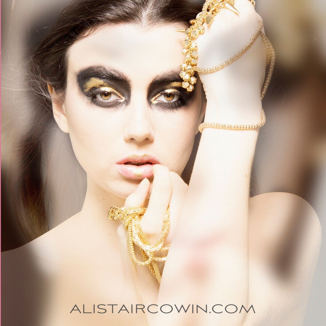 Photographed for Alistair Cowin's Beauty Book and the model's Portfolio.<br />
Model: Hannah Gardner