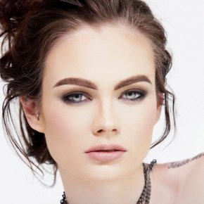 Beauty Shoot with Alistair Cowin